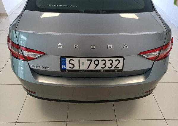 Skoda Superb cena 74900 przebieg: 149999, rok produkcji 2020 z Poznań małe 466